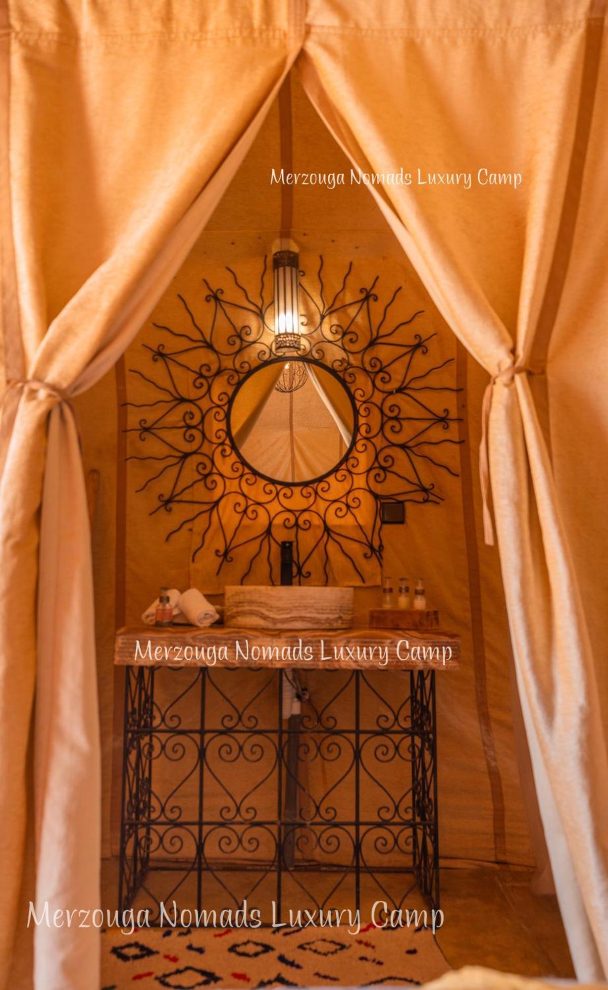 Merzouga Nomads Luxury Camp 외부 사진