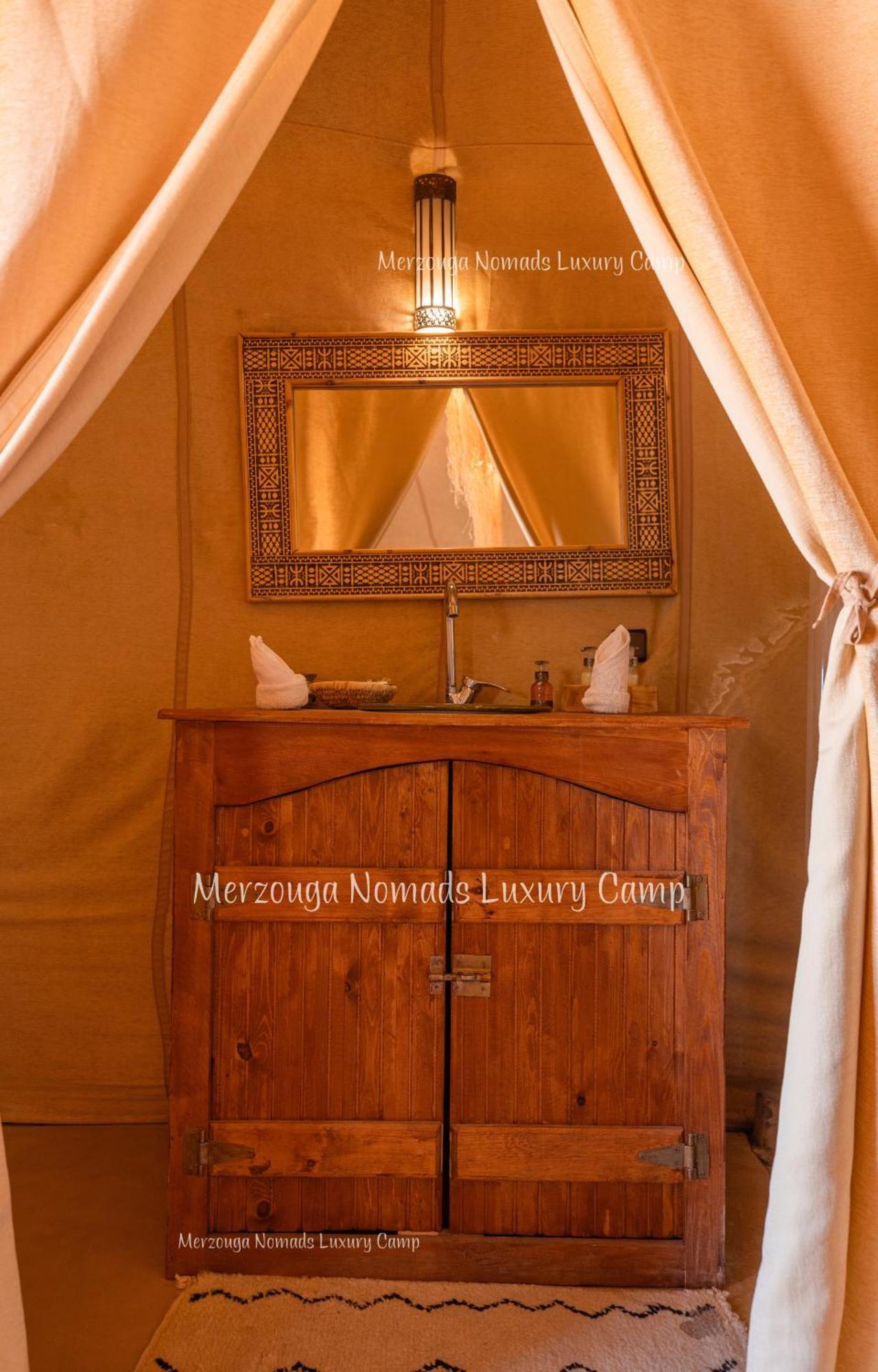 Merzouga Nomads Luxury Camp 외부 사진